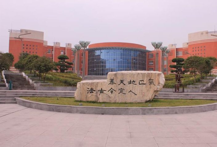 四川文理學院1.jpg