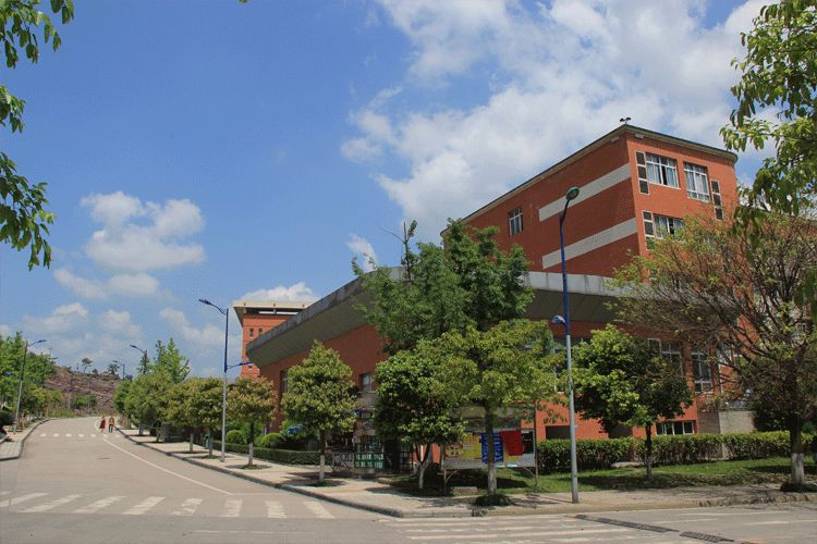 四川文理學院2.jpg