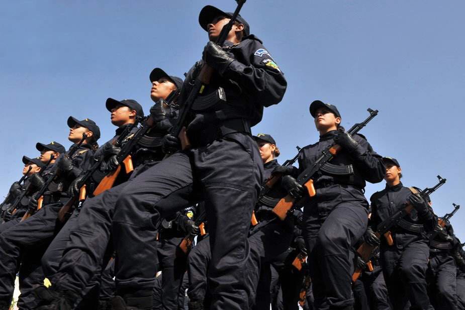 特警訓(xùn)練.jpg