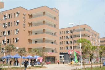 資陽汽車學院7.jpg 資陽汽車學院7.jpg