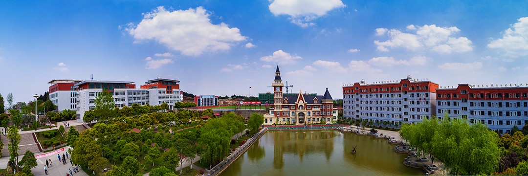 汽車學(xué)院.jpg